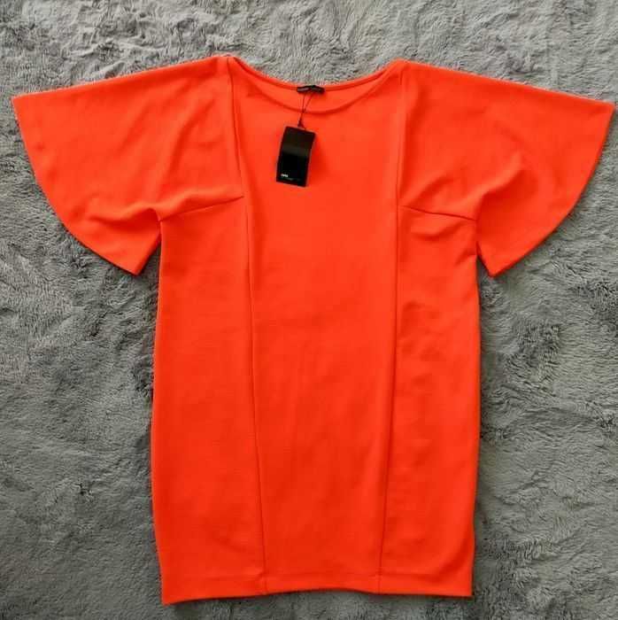 Rochie Zara nouă cu mâneci fluture