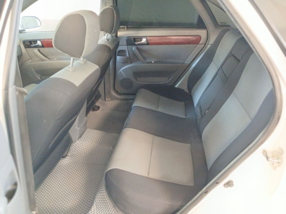 Lacetti 1.6 avtomat  2013