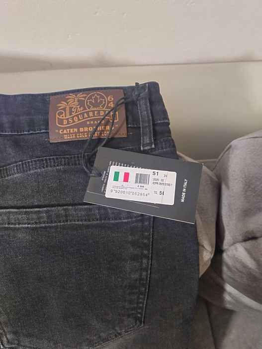 Blugi noi dsquared 2 ORIGINALI