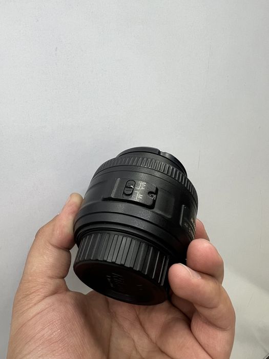 Nikon DX 35 mm 1.8 G месяц гарантия