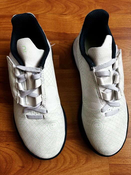 Papuci de fotbal Kipsta Viralto, marimea 31, in stare perfecta, 60 de