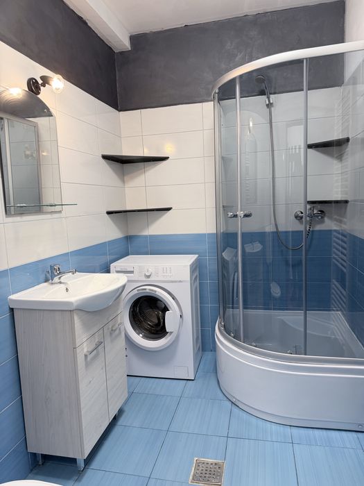 Inchiriez garoniera sector 4