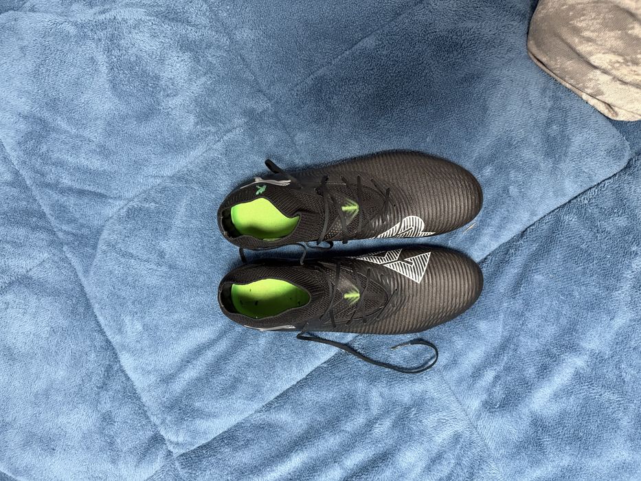 Бутонки puma future