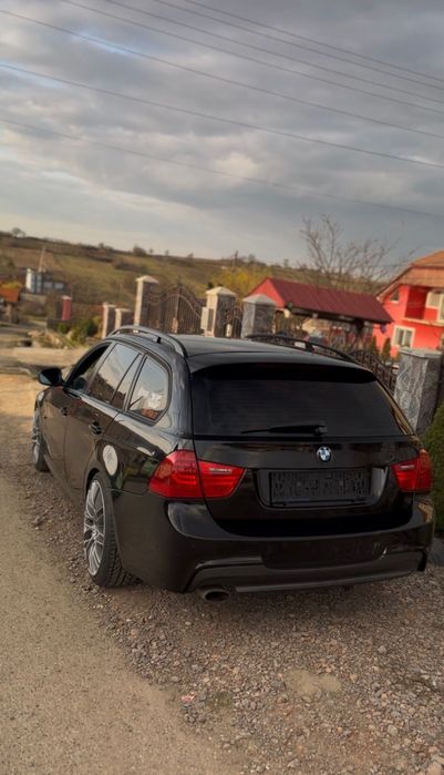 BMW 318d Touring (E91) LCI – M-Packet 
​Vân