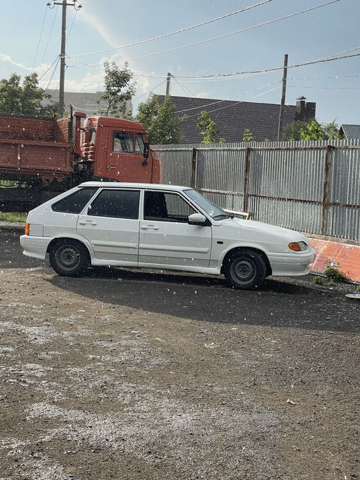 Продам ваз 2114 торг уместен