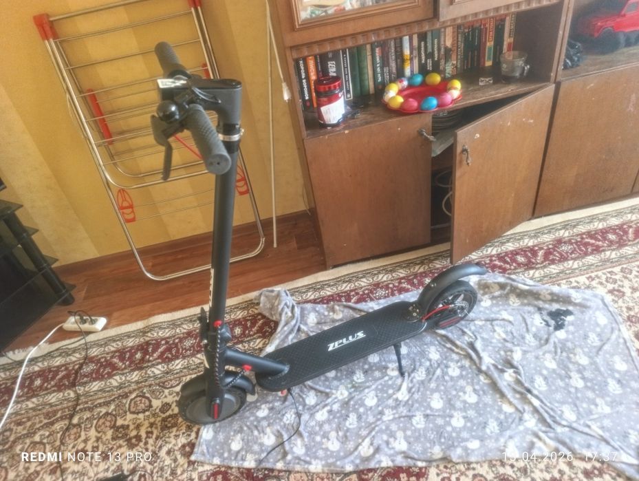 Электро самокат продам за 45000