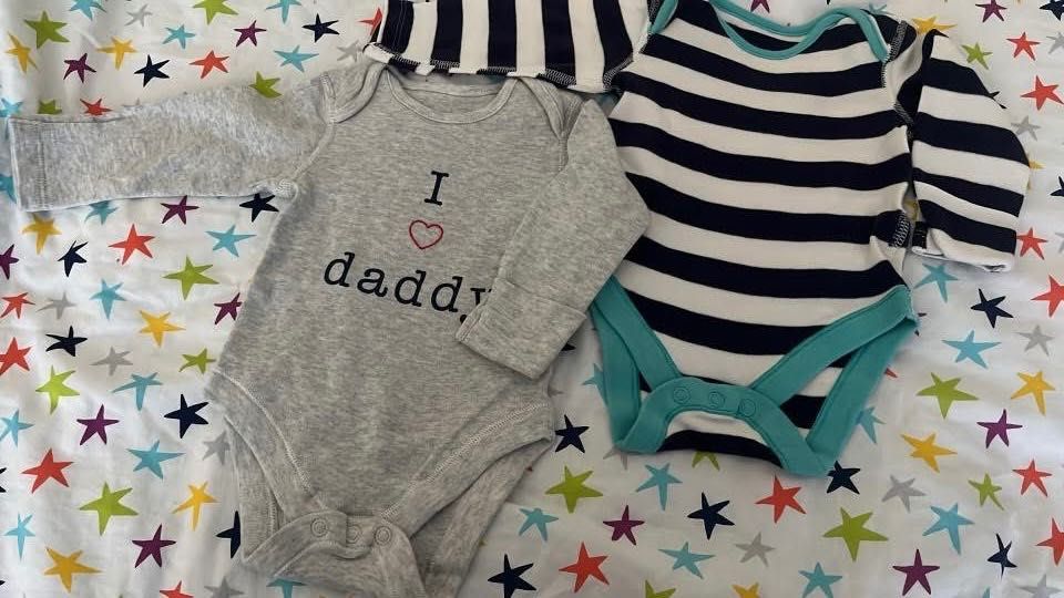 Лот дрешки 0-3м. Общо 4 евро