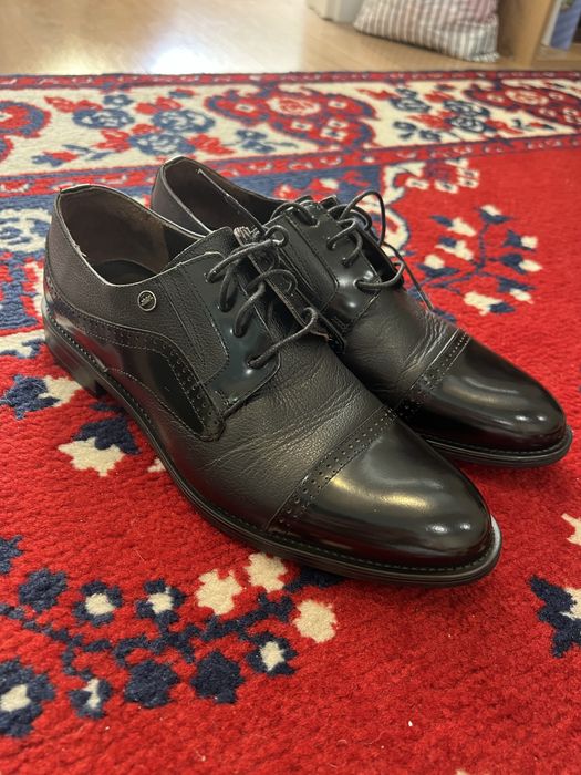 Продам туфли ,одевал строго на концерт