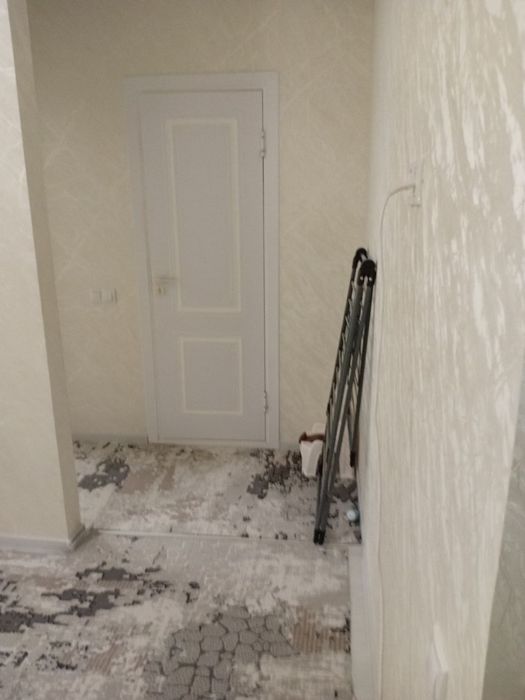 Uy 2 honali telvizor holadilnim kondisane kir moshina tayyor uy sotila