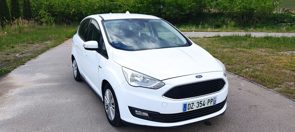 Ford C-Max 1.5 TDCi 120 CP Manuală 55.900 km Preț Avantajos