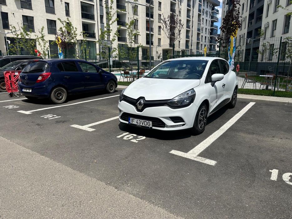 RENAULT Clio 2019