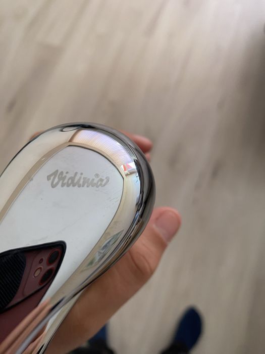 Смесител за мивка видима