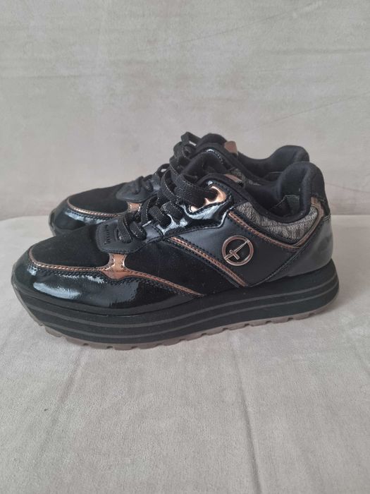 Обувки Tamaris Ново