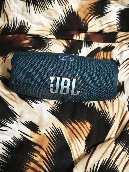 Boxă jbl charge 5