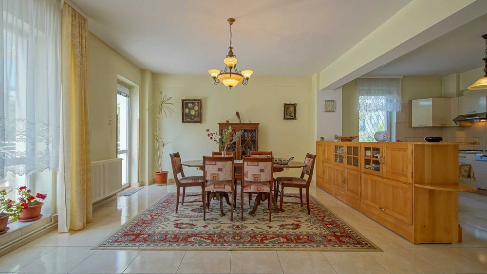 CASA vanzare BRASOV, potential deosebit - cartier Tractorul, 5 min mall Coresi