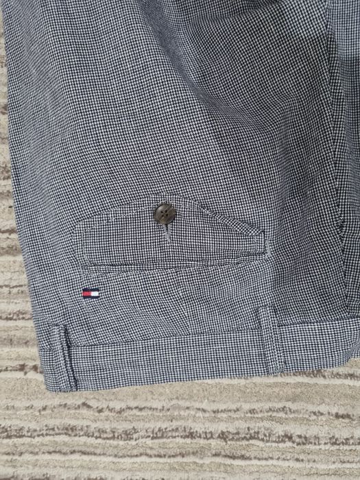 Vand Pantaloni Tommy Hilfiger