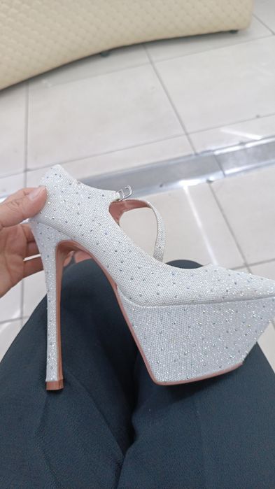 Красивые туфли платформа