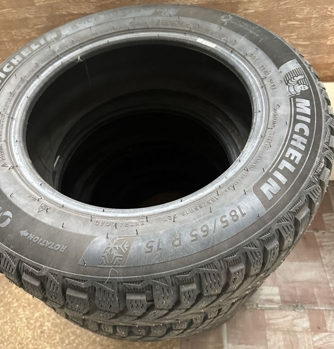 Продам зимние шины Мишлен р 15