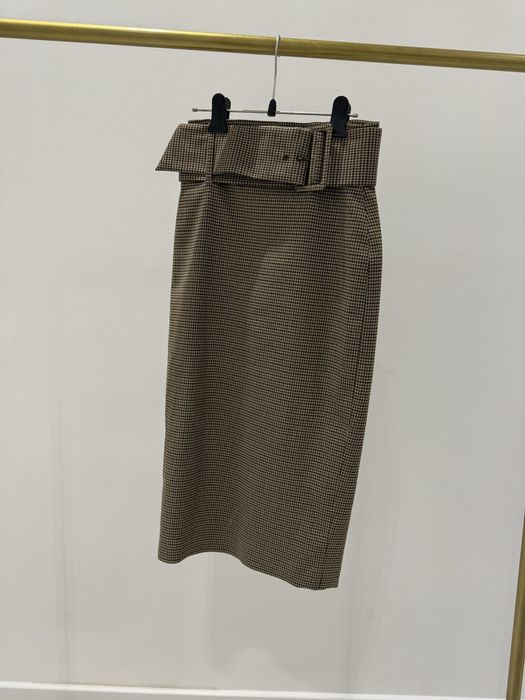 Юбка от бренда Zara