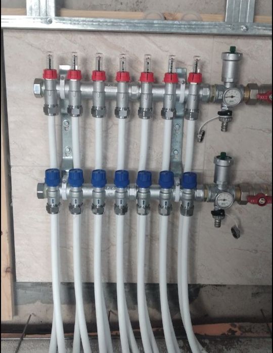 Сантехник Сантехника чистка труб конализации от засора. Отопление