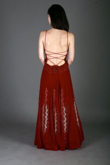 Rochie noua bordeaux de seara