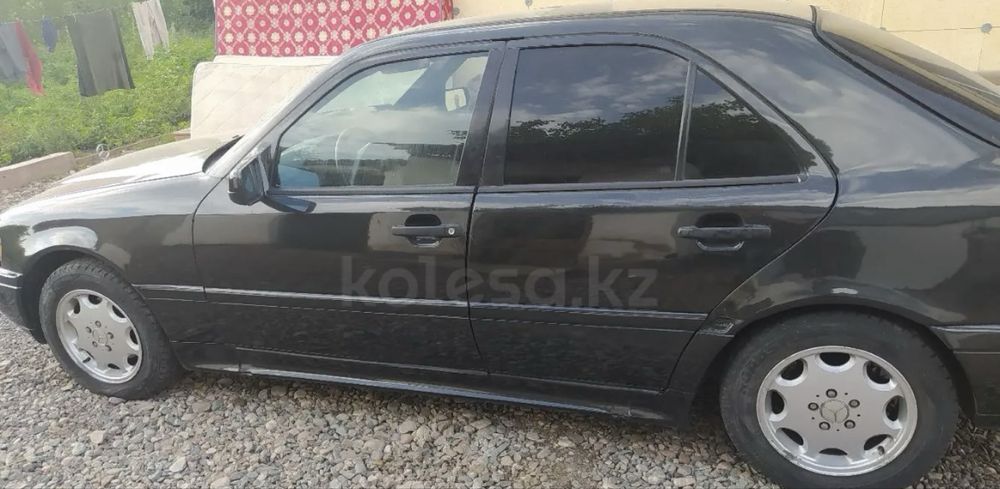 Продам Mersedes W202 C180