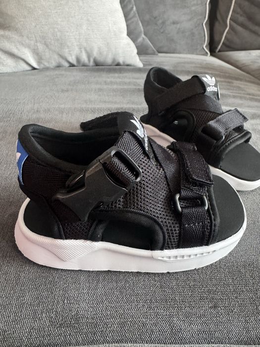 Детски сандали Adidas 23 номер