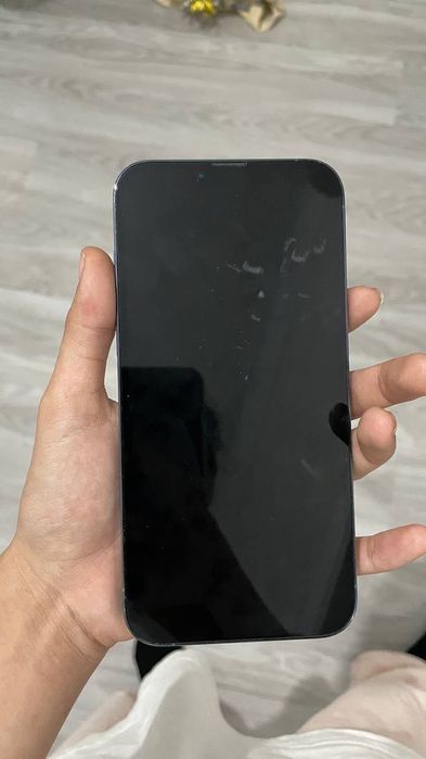 Ayfon 13promax sotiladi