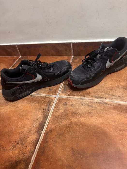 Продавам Nike Air Max в добро състояние