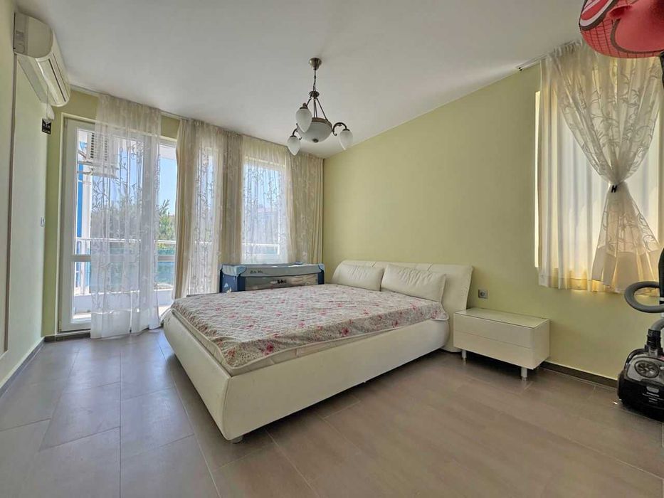 Продава се Тристаен апартамент в Несебър - 114 кв.м за 1036 €/кв.м - Снимка #6