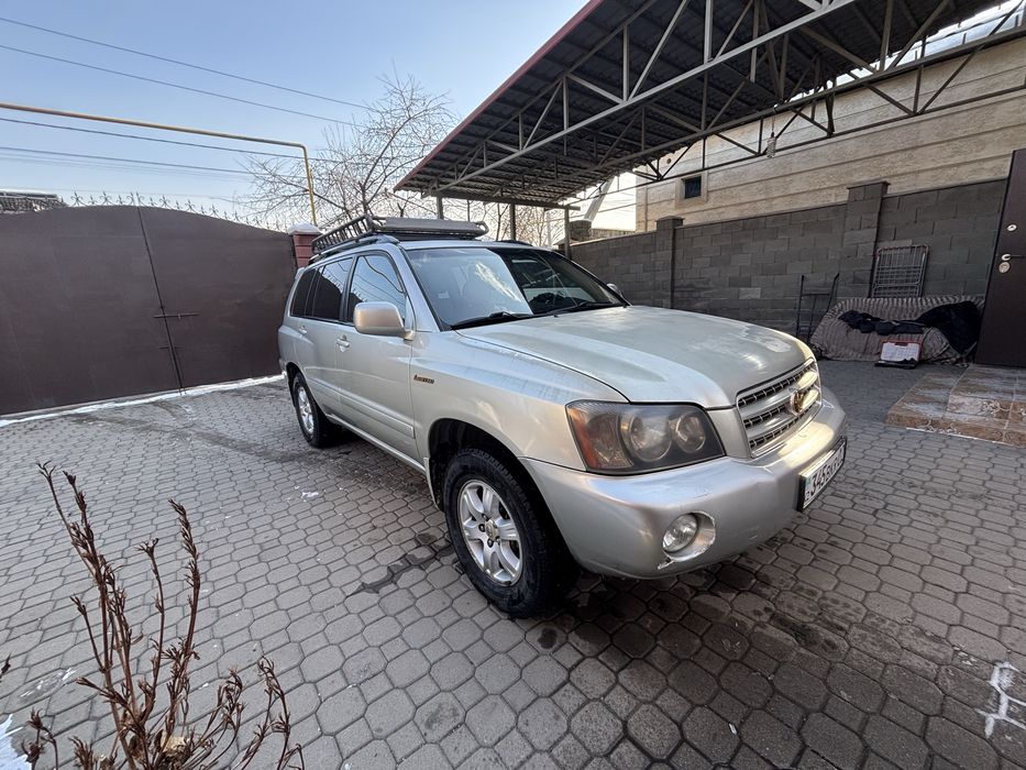 Toyota Highlender 2003 год