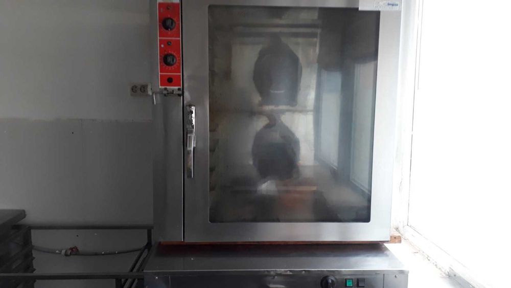 Конвектомат за печене