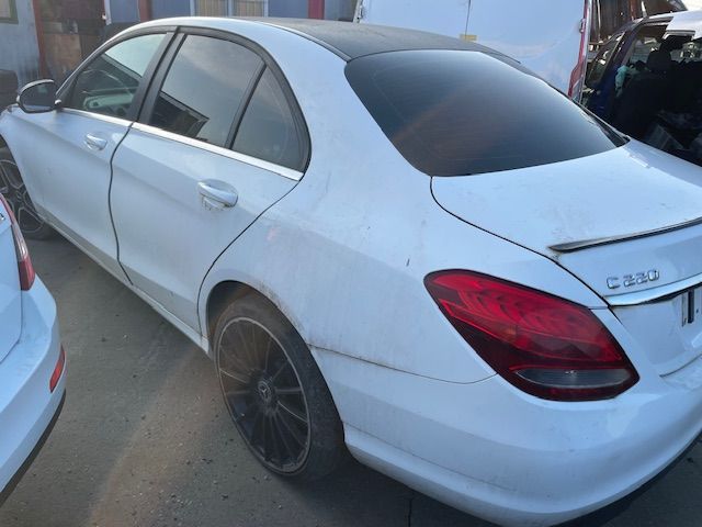 Dezmembrez Mercedes C Class model W205 an 2015 2.2 CDI