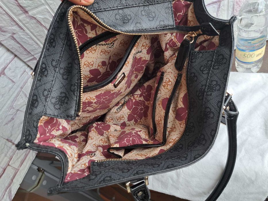 дамска чанта GUESS,сива голяма чанта,гес