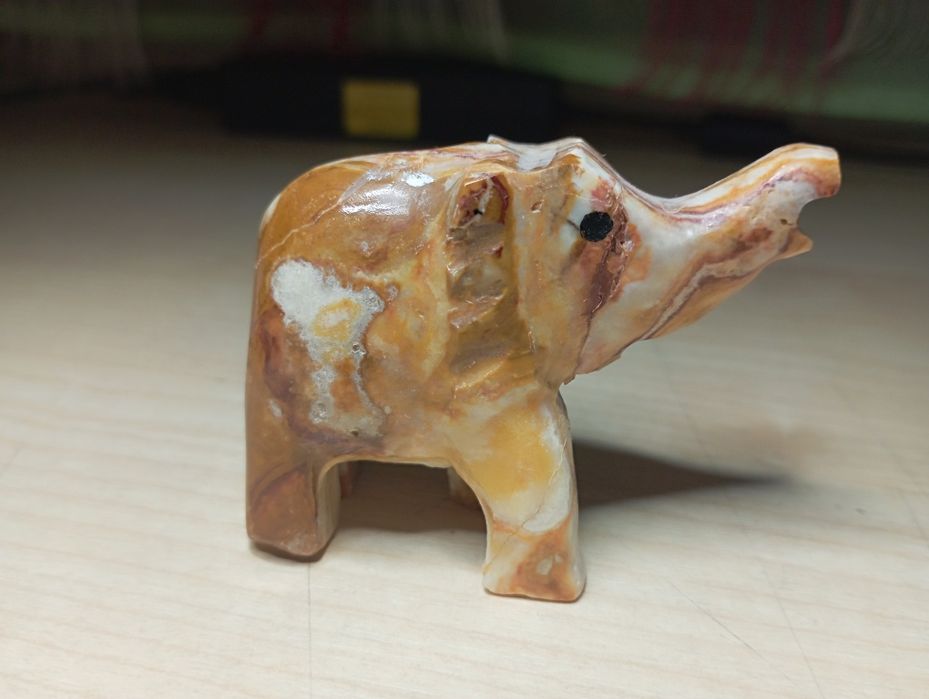 Статуэтка слоник