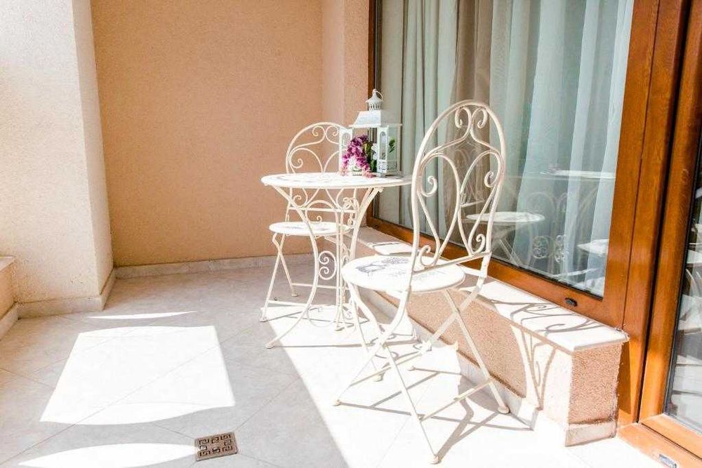 Дава се под наем Двустаен апартамент в Варна, Младост 1 - 100 кв.м за 827.73 € - Снимка #15