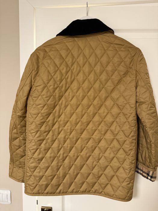Оригинално яке Burberry