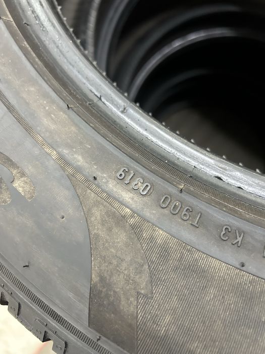 Зимни Гуми 235/60/18 Pirelli