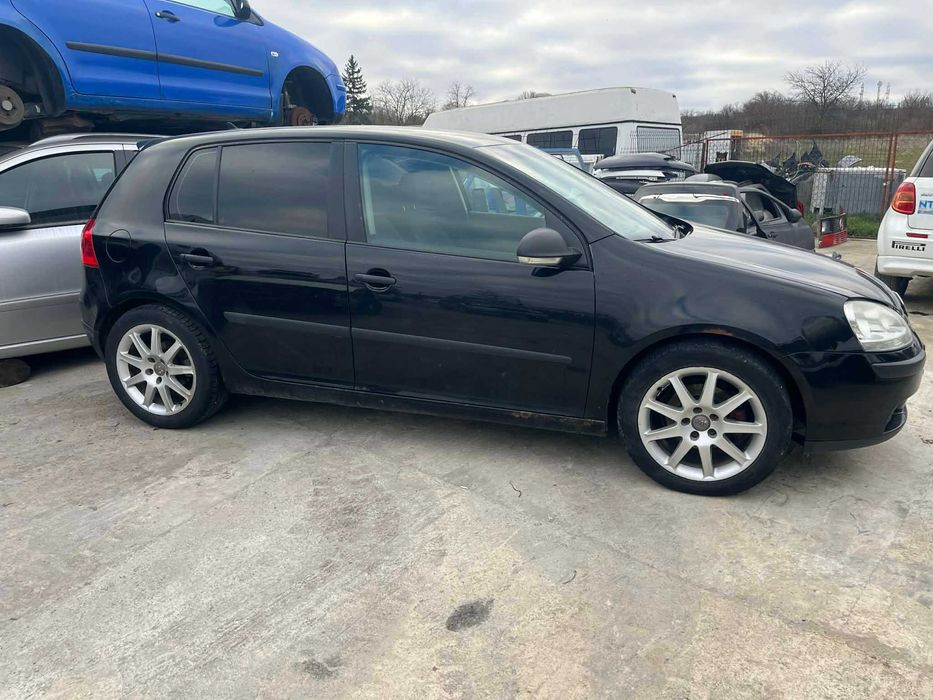 VW Golf V 5  1.9 TDI 90 к.с. 2007 г. Фолксваген Голф 5 на части