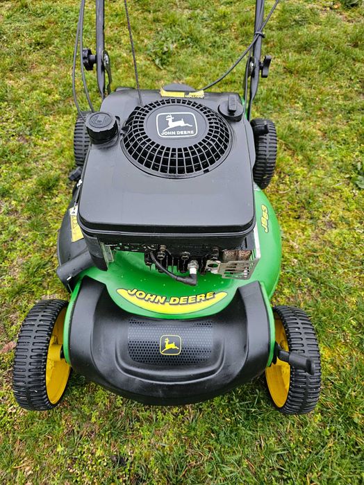 СамоХодна Косачка JOHN DEERE Като НОВА.