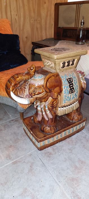 Керамичен слон сувенир от ОАЕ