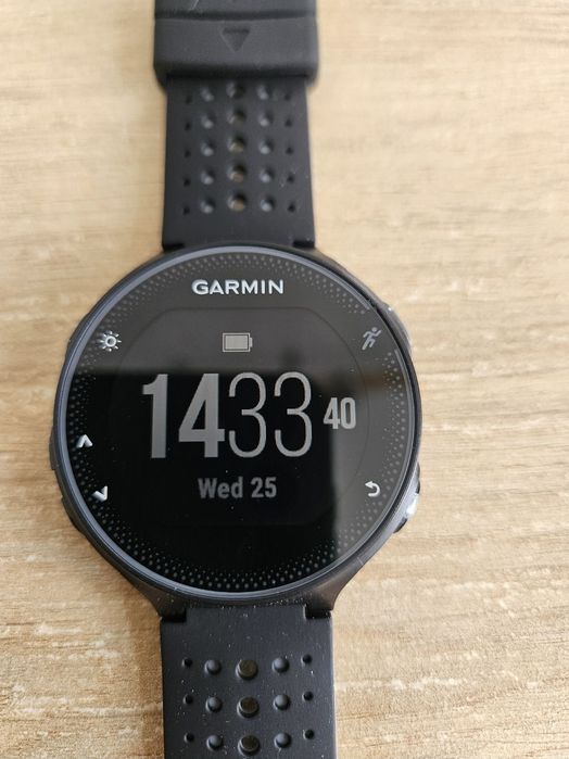 Ceas garmin forerunner 235 black, nou.