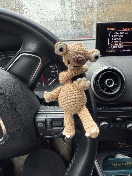 Ръчно плетени дългушки