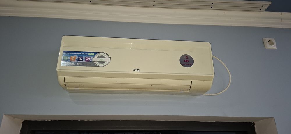 Кондиционер Артель 12,  в отл.состоянии работал очень мало.
