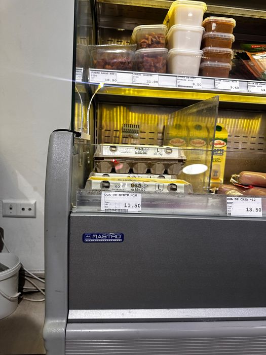 Vitrine frigorifice pentru produse alimentare