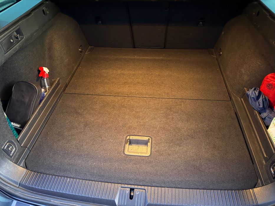 Перфектен Volkswagen Passat B8