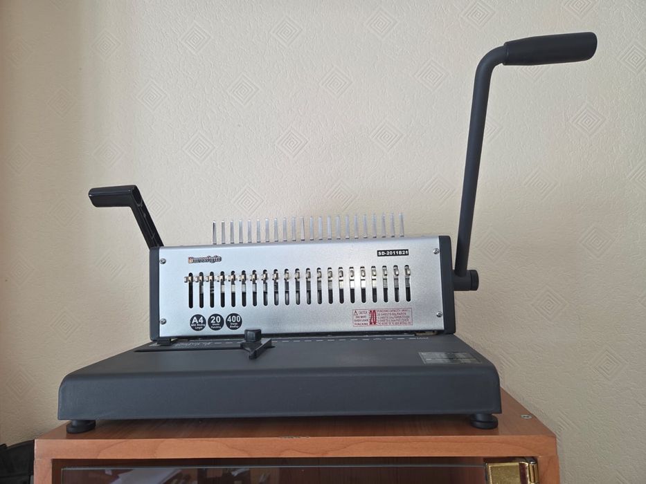 станок для прошивки документов