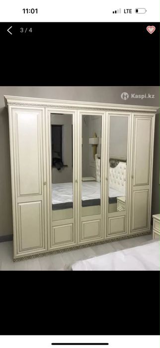 Спальный гарнитур