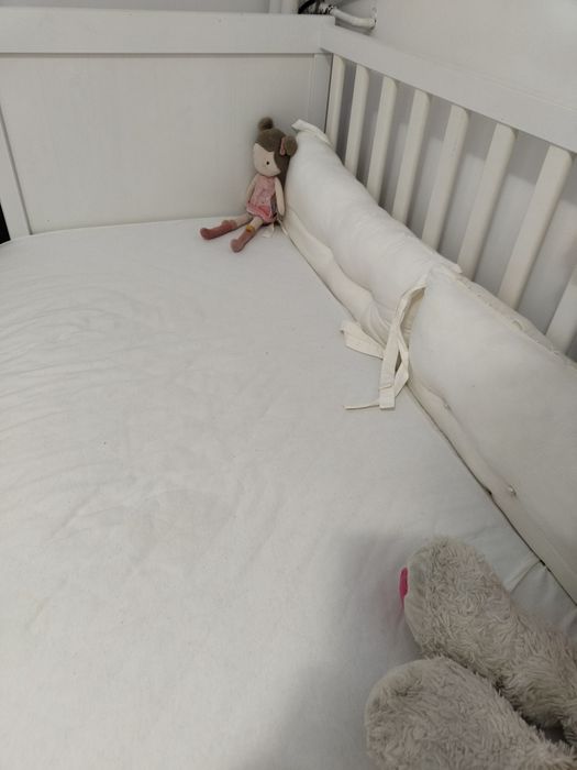 Pat bebeluși ikea