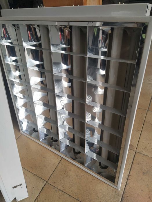 Осветително тяло за led пури 4x60см, за вграждане, бяло тяло